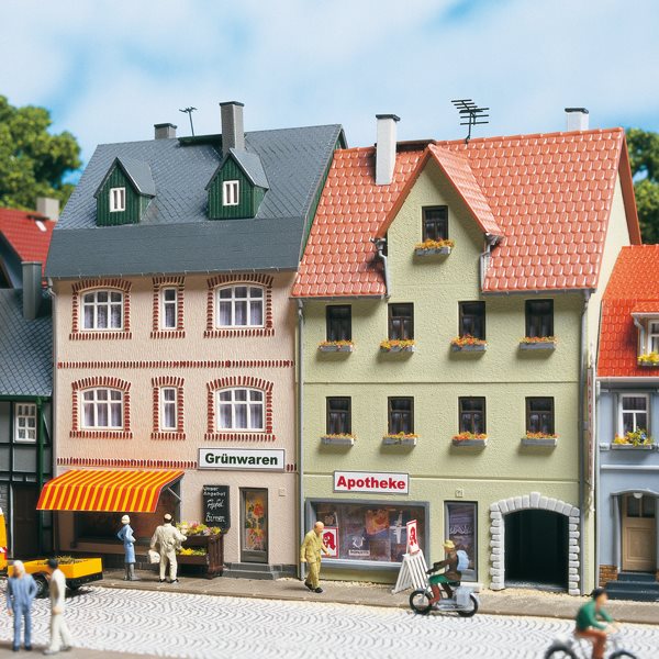 Auhagen 12345 Beboelsesejendom bahnhofstrasse 5-7 H0