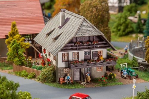 Faller 191825 Oberprechtal Day Farmhouse, H0