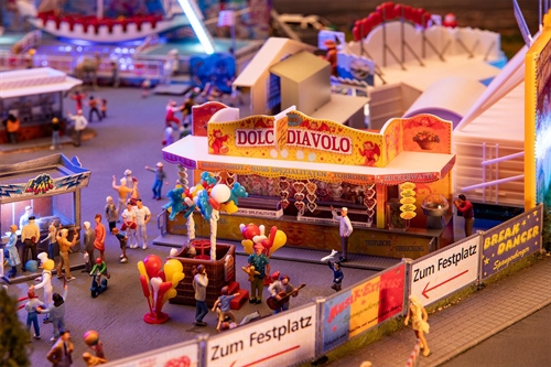 Faller 140474 Candy stall and balloon artist, ep V, H0