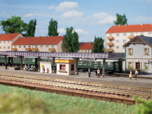 Auhagen 14459 Platform, Track N