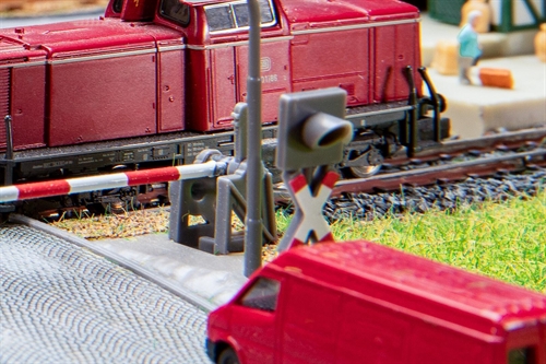 Faller 180259 Mini-Sound-Effect Level Crossing with Bell