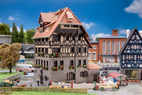 Faller 232169 Nuremberg Town House, Gauge N