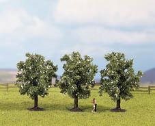 Noch 25511 3 White Fruit Trees 4.5 cm