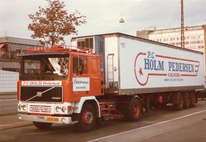 DMC Decals 87-407 P. C. Holm Pedersen, Semi-trailer 1/87