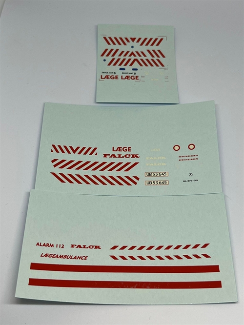 DMC Decals DP 112-125 Aarhus Fire Department Doctor Mercedes GL (Falck) 1:43