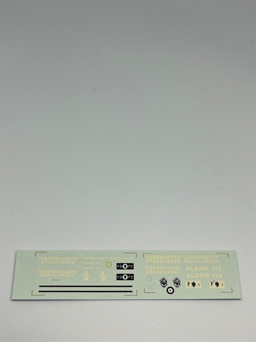 DMC Decals DP 112-122 Frederiksberg Fire Department, Ford Mondeo variant 1:43