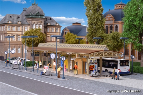 Vollmer 45149 Bus station, covered, H0