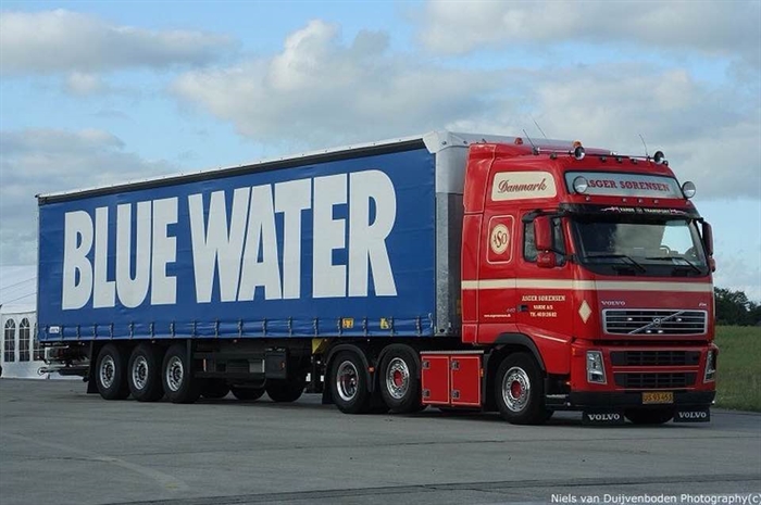 DMC Decals 50-533 Blue Water, Semi-trailer, white