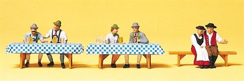 Preiser 10449 Til oktoberfest, seks figurer med borde/bænke, H0 NYHED 2016