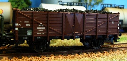 Märklin 94346 2-axle coal wagon Litra Pt with wagon number 9582 from DSB, H0