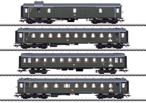 Märklin 42514 Express train car set for the steam locomotive BR 19.0 "Sachsenstolz"