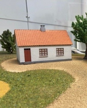 Hobbytrade 87315 Farmer's House, White Plaster, H0