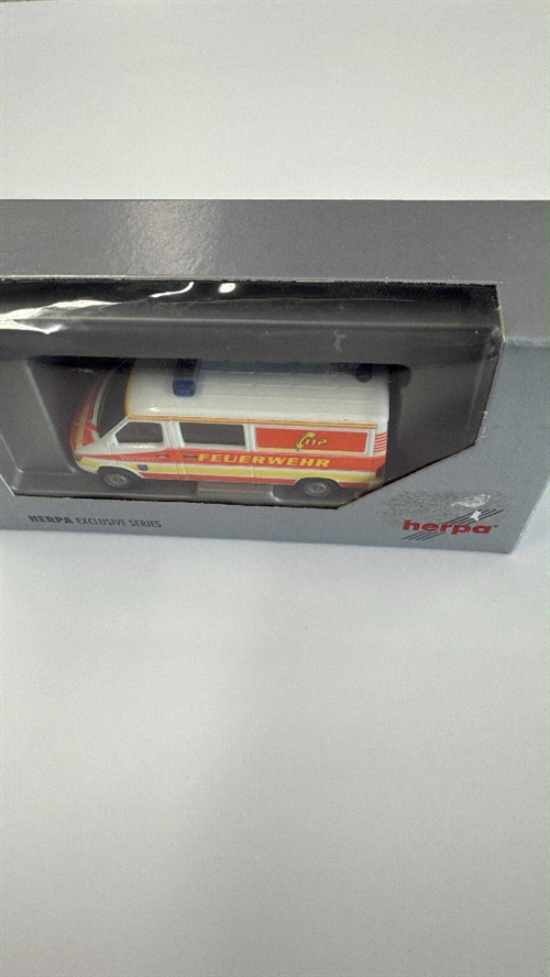 Herpa 351414 Mercedes ambulance, H0