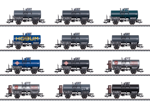 Märklin 000719 Display with 12 different two-axle tank cars