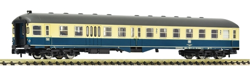 Fleischmann 6260052 2nd class center carriage with access control and baggage compartment, DB, ep IV, Gauge N