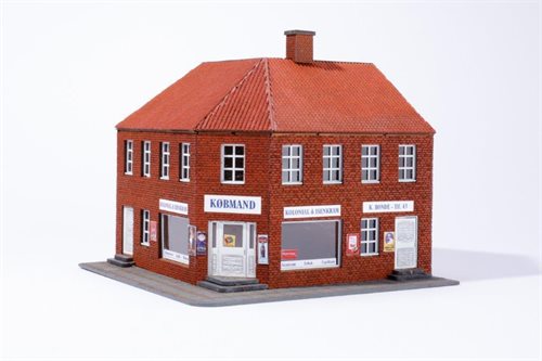 Hobbytrade 87200 Hjørnehus med butik, H0 NYHED 2019