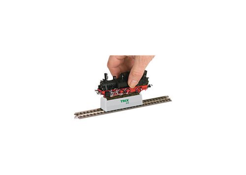 Trix 66602 2-rail H0, cleaning brush for cleaning wheels.