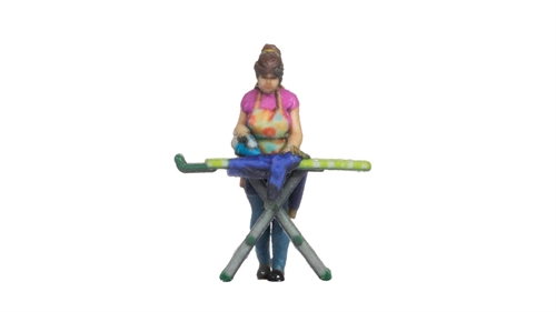 noch 10425 Woman Ironing H0