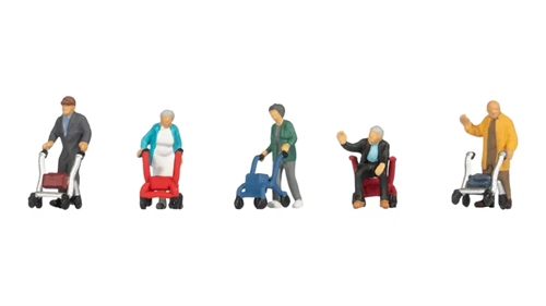 Noch 15549 Elderly people with walkers, H0